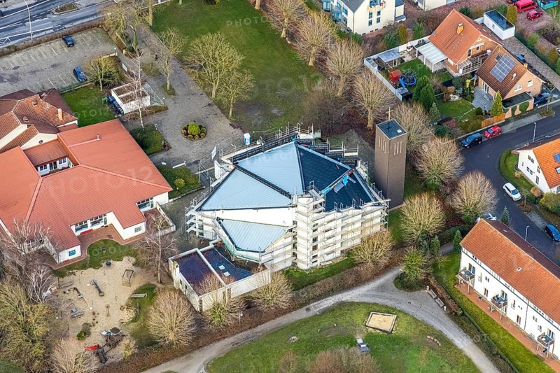 Aerial view catholic parish of St. Boniface with roof renewal of the St. Bonifatius Church in Hamm, Ruhr area, North Rhine-Westphalia, Germany, place of worship, construction work, construction project, construction site, DE, renewal, Europe, religious community, place of worship, Hamm, holy site, church, parish, denomination, aerial view, aerial photograph, aerial photography, aerial photography, metropolitan region Rhine-Ruhr, parish, religion, religious site, renovation, refurbishment, overview, bird's-eye view, birds-eyes view, overview