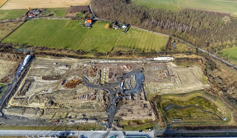 Aerial view, construction site for the new building complex on the site of the logistics centre and distribution park in the Uentrop district, Uentrop, Hamm, Ruhr area, North Rhine-Westphalia, Germany, DE, Europe, birds-eyes view, aerial photograph, aerial photography, aerial photography, overview, bird's eye view, Arvato Distribution GmbH & Arvato Supply Chain Solutions SE, Douglas Group, HINES Immobilien GmbH, Krüger Consult GmbH, Köster GmbH, studio architec