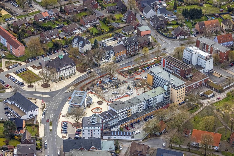 Aerial view, construction site Heessener Markt in the Amtsstraße and Bürgeramt in Heessen, Hamm, Ruhr area, North Rhine-Westphalia, Germany, construction work, construction area, construction site, building plots, construction project, construction site, authority, DE, Europe, aerial view, aerial photography, aerial photography, market, new building, overview, bird's-eye view, overview