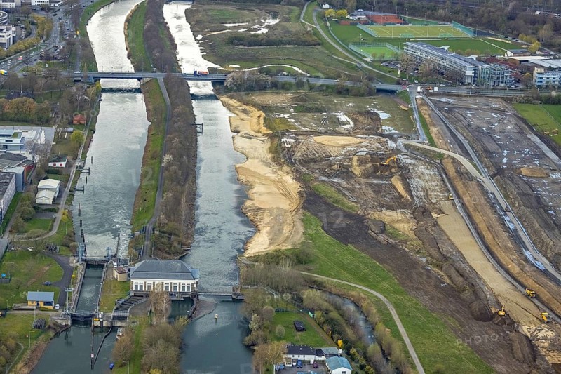 Aerial view, construction area at Jupp-Eickhoff-Weg with river Lippe and Datteln-Hamm canal, Heessen, Hamm, Ruhr area, North Rhine-Westphalia, Germany, construction area, construction site, building plots, construction project, DE, Europe, aerial view, aerial photography, aerial photography, airlock, overview, bird's-eye view, water distribution centre Hamm, birds-eyes view, overview