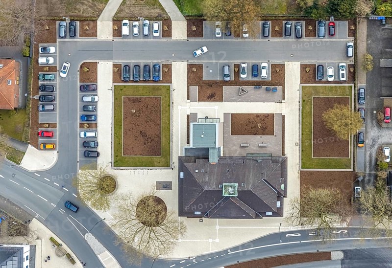 Aerial view, Bürgeramt Amtsstraße in Heessen, Hamm, Ruhr area, North Rhine-Westphalia, Germany, DE, Europe, shapes and colours, aerial view, aerial photography, aerial photography, overview, bird's eye view, birds-eyes view, overview