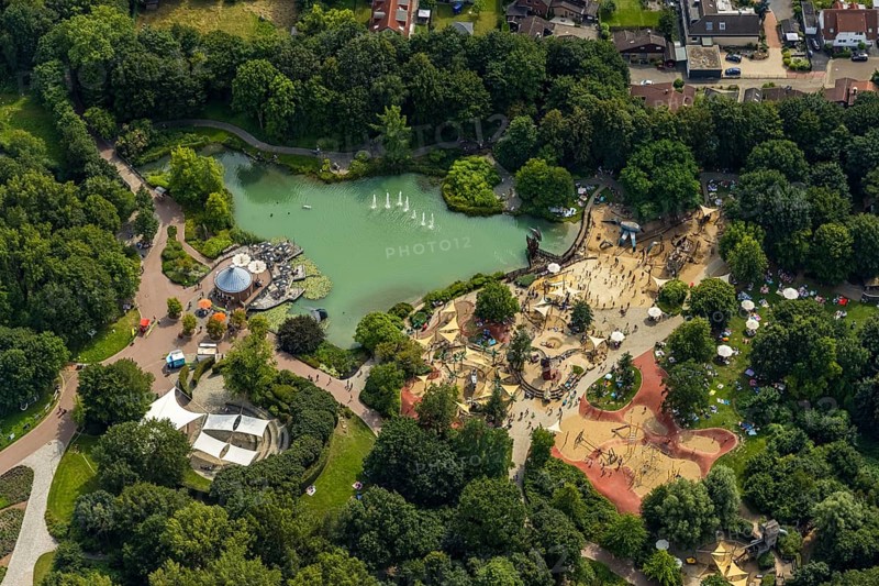 Aerial view, Maximilianpark with fountain pond in Uentrop, Hamm, Ruhr area, North Rhine-Westphalia, Germany, DE, Europe, fountain pond, aerial view, aerial photography, aerial photography, park, pond, overview, bird's eye view, birds-eyes view, overview