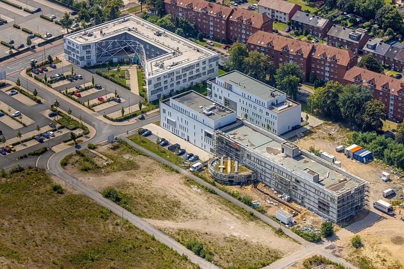 Aerial view, Sci:Q student residence and construction site and new building ZFSL Hamm training centre in Sci:Q Science Quarter Hamm Paracelsuspark, Mitte, Hamm, Ruhr area, North Rhine-Westphalia, Germany, construction work, construction area, construction site, building plots, construction project, construction site, DE, Europe, aerial view, aerial photography, aerial photography, new building, overview, bird's-eye view, bird's-eye view, overview