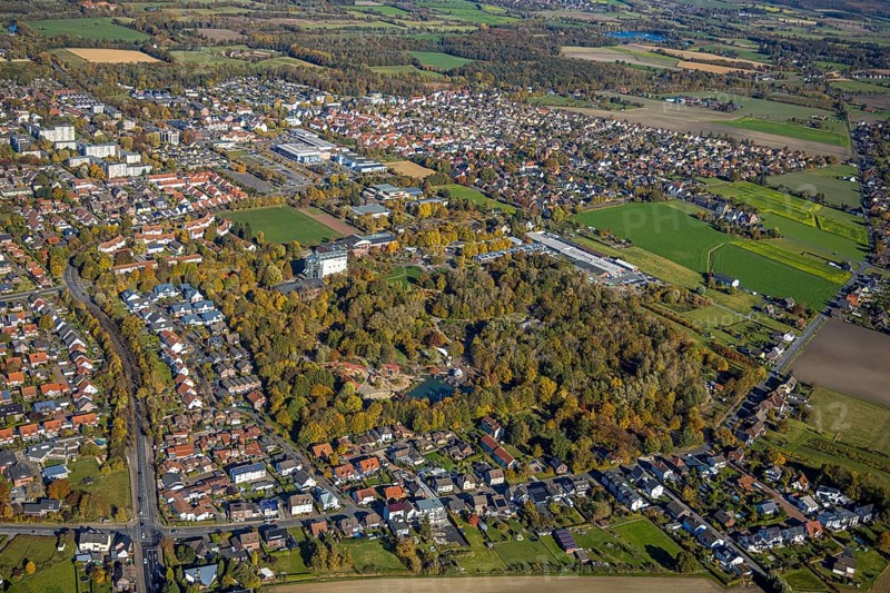Aerial view, Maximilianpark in the district Uentrop in Hamm, Ruhr area, North Rhine-Westphalia, Germany, DE, Europe, leisure centre, leisure area, leisure park, glass elephant, Hamm, aerial view, aerial photography, aerial photography, MaxiPark, overview, bird's eye view, landmark, birds-eyes view, overview