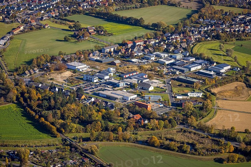 Aerial view, commercial area Hohefeld with Herbert-Rust-Weg in the district Uentrop in Hamm, Ruhr area, North Rhine-Westphalia, Germany, DE, Europe, commercial enterprises, commercial area, commercial area Hohefeldweg, commercial park, commercial location, commercial use, Hamm, industrial area, industrial building, industrial location, aerial view, aerial photography, aerial photography, overview, bird's-eye view, bird's-eye view, overview