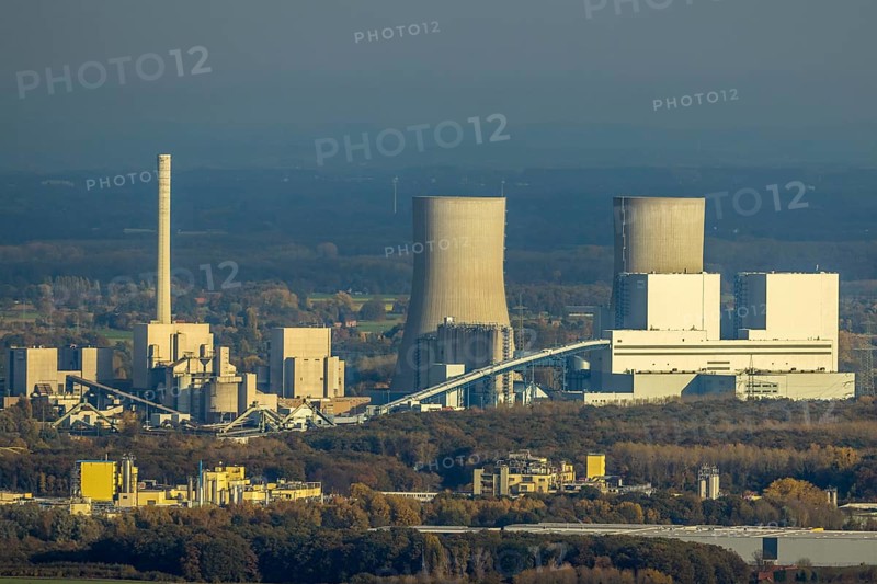Aerial view, RWE power plant Westfalen in the district Uentrop in Hamm, Ruhr area, North Rhine-Westphalia, Germany, DE, Europe, Hamm, power plant, aerial view, aerial photography, aerial photography, overview, bird's eye view, birds-eyes view, overview
