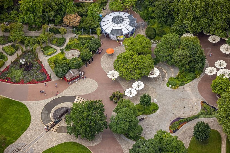 Aerial photo, Maximilianpark leisure park, entrance area, Uentrop, Hamm, Ruhr area, North Rhine-Westphalia, Germany, DE, Europe, leisure facility, leisure activities, leisure park, leisure enjoyment, aerial photo, aerial photography, aerial photography, MaxiPark, overview, bird's-eye view, birds-eyes view, overview