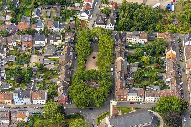 Aerial view, catholic Josefskirche and Viktoriaplatz in Mitte, Hamm, Ruhr area, North Rhine-Westphalia, Germany, place of worship, DE, Europe, religious community, place of worship, holy place, church, parish, denomination, aerial view, aerial photography, aerial photography, market, market place, religion, religious site, overview, bird's-eye view, birds-eyes view, overview