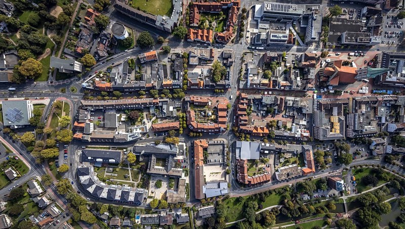 Aerial view, residential area Nordenwall and Oststraße with catholic parish church St. Agnes and high bunker Widumstraße in the district Mitte in Hamm, Ruhr area, North Rhine-Westphalia, Germany, place of worship, DE, Europe, religious community, place of worship, property tax, Hamm, holy place, real estate, church, parish, denomination, aerial view, aerial photography, aerial photography, religion, religious site, overview, bird's eye view, residential area, living and life, residential area, residential buildings, residential quality, residential neighbourhood, housing estate, birds-eyes view, overview