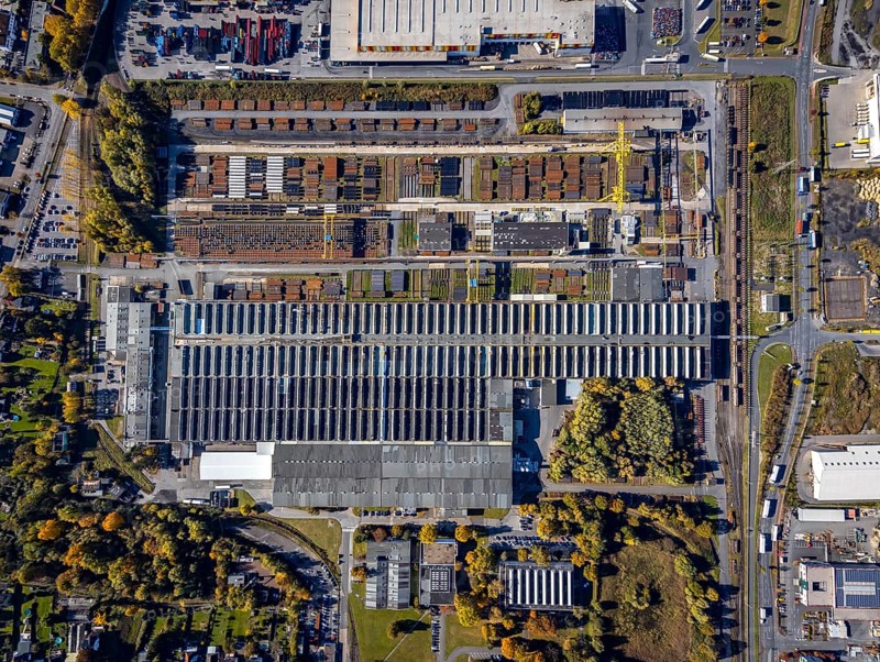 Aerial view, Mannesmann Precision Tubes / Mannesmann Line Pipe Lager am Datteln-Hamm-Kanal im Stadtteil Herringen in Hamm, Ruhr Area, North Rhine-Westphalia, Deutschland, DE, Europa, Formen und Farben, Gewerbebetriebe, Gewerbefläche, Gewerbebestandort, Gewerbliche Nutzung, Hafenstraße, Hamm, Industriegebiet, Industriegebäude, Industriestandort, Luftaufnahme, Luftbildfotografie, Luftfotografie, Übersicht, Vogelperspektive, birds-eyes view, overview