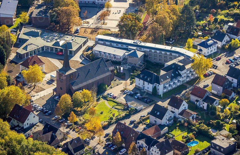 Aerial view, Caritas retirement home St. Josef and new building Haus der Begegnung and Heilig Kreuz Kirche in the district of Herringen in Hamm, Ruhr area, North Rhine-Westphalia, Germany, retirement home, old people's home, place of worship, care and nursing, DE, Europe, religious community, place of worship, Hamm, holy place, church, parish, denomination, aerial view, aerial photography, aerial photography, care facility, religion, religious site, retirement home, retirement residence, retirement home, retirement centre, overview, bird's eye view, birds-eyes view, overview
