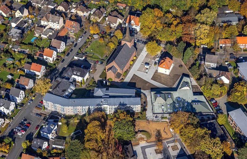 Aerial view, Caritas retirement home St. Josef and new building Haus der Begegnung and Heilig Kreuz Kirche in the district of Herringen in Hamm, Ruhr area, North Rhine-Westphalia, Germany, retirement home, old people's home, place of worship, care and nursing, DE, Europe, religious community, place of worship, Hamm, holy place, church, parish, denomination, aerial view, aerial photography, aerial photography, care facility, religion, religious site, retirement home, retirement residence, retirement home, retirement centre, overview, bird's eye view, birds-eyes view, overview
