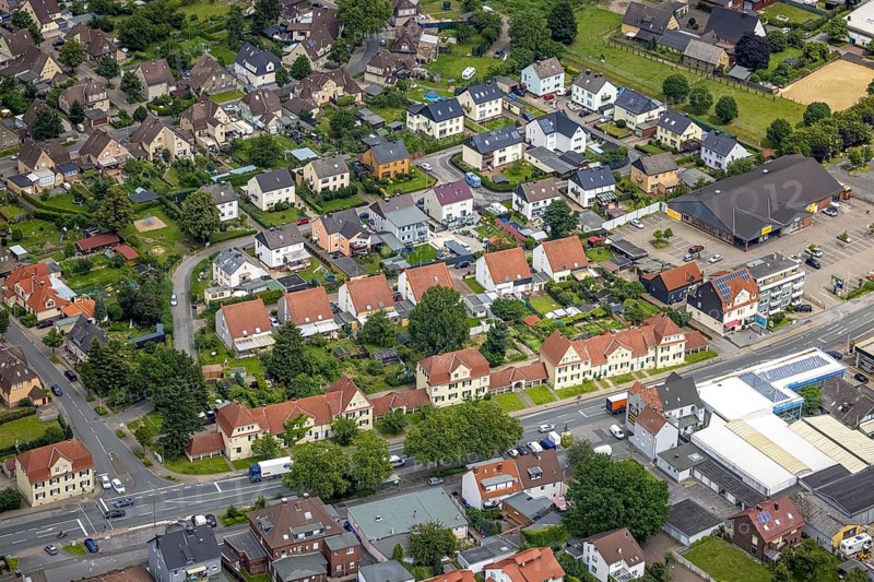 Aerial view, workers' housing estate Isenbecker Hof, Juffernbuschstraße, Feldstraße, Herringen, Hamm, Ruhr area, North Rhine-Westphalia, Germany, miners' housing estate, DE, Europe, property tax, real estate, aerial view, aerial photography, aerial photography, overview, bird's-eye view, housing estate, housing and living, residential area, residential buildings, housing quality, residential neighbourhood, housing estate, birds-eyes view, overview