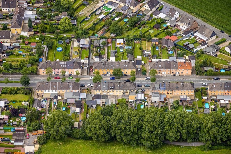 Aerial view, residential buildings with garden on Wittekindstraße, Bockum-Hövel, Hamm, Ruhr area, North Rhine-Westphalia, Germany, DE, Europe, property tax, real estate, aerial view, aerial photography, aerial photography, overview, bird's-eye view, residential complex, living and living, residential area, residential buildings, quality of living, housing estate, birds-eyes view, overview
