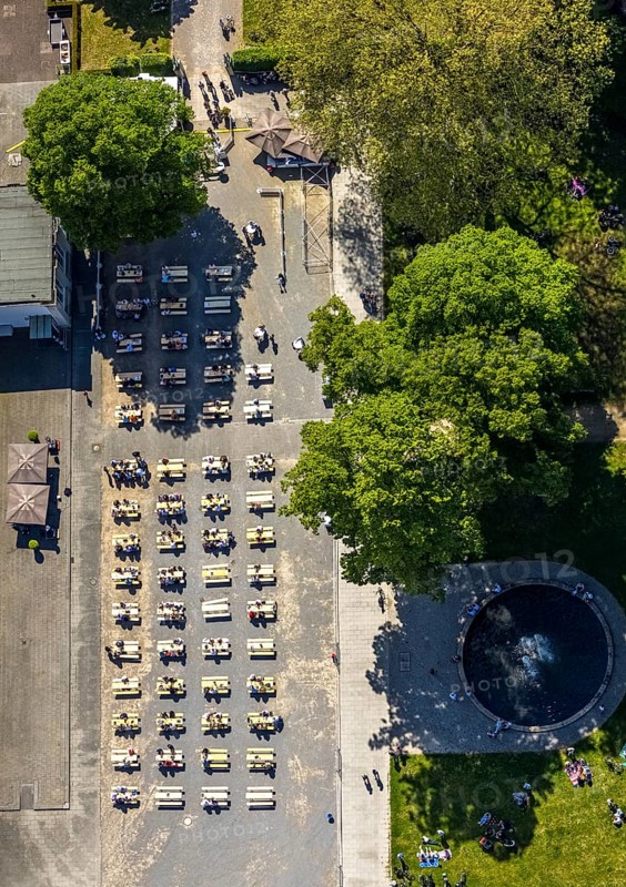 Aerial view of the spa hotel Hamm, spa hotel Bad Hamm, largest beer garden in Hamm, next to the manual therapy clinic, spa garden, Uentrop, Hamm, Ruhr area, North Rhine-Westphalia, Germany, DE, Europe, aerial photo, birds-eyes view, aerial photography, aerial photography, overview, bird's eye view