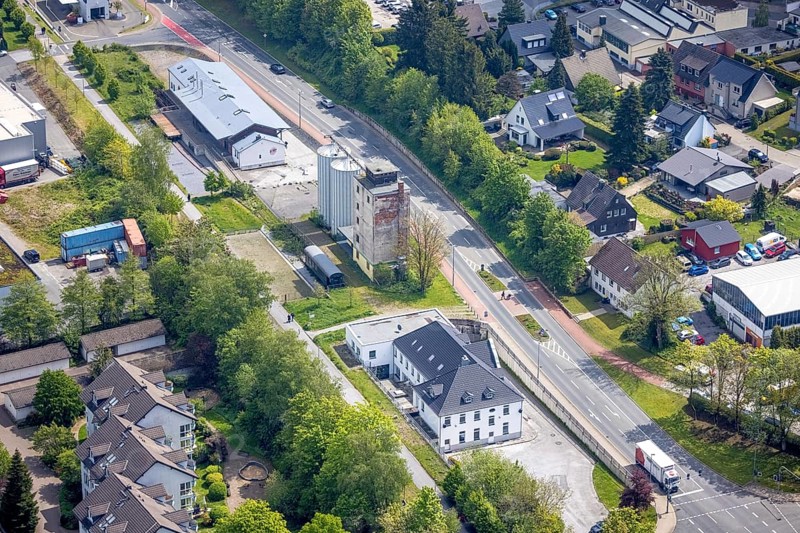 Aerial view, panorama cycle path at the old granary, Leubeck, Heiligenhaus, Ruhr area, North Rhine-Westphalia, Germany, DE, railway carriage, Europe, aerial view, aerial photography, aerial photography, cycle path, overview, bird's-eye view, overview