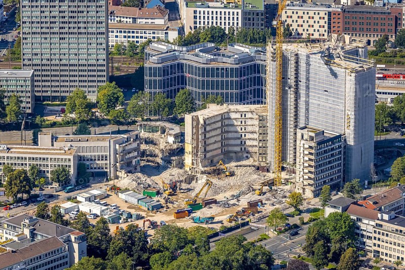 Aerial view, demolition Ypsilon-Haus of RWE headquarters Essen in the Huyssenallee, planned new building for office campus in the southern district in Essen, Ruhr area, North Rhine-Westphalia, Germany, demolition work, construction work, construction area, construction site, building plots, construction project, construction site, office complex, DE, energy company, Essen, Europe, aerial view, aerial photography, aerial photography, overview, bird's eye view, Ypsilon-Haus, birds-eyes view, overview