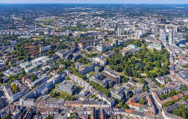 Aerial view, city centre view Essen with demolition Ypsilon-Haus of RWE headquarters Essen and city garden with Philharmonie Essen in the southern district in Essen, Ruhr area, North Rhine-Westphalia, Germany, City, DE, Essen, Europe, property tax, real estate, city centre, aerial view, aerial photography, aerial photography, townscape, city area, city centre, overview, bird's eye view, woodland, residential area, living and life, residential area, residential buildings, residential quality, housing estate, birds-eyes view, overview