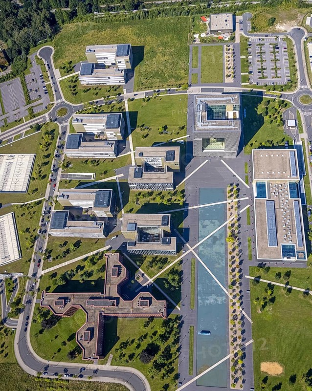 Aerial view, thyssenkrupp Quarter Corporate Headquarters in the West Quarter in Essen, Ruhr area, North Rhine-Westphalia, Germany, DE, Essen, Europe, open-air site, commercial enterprises, commercial area, commercial park, commercial site, commercial use, industrial site, aerial photograph, aerial photography, aerial photography, Q objects, overview, bird's-eye view, bird's-eye view, overview