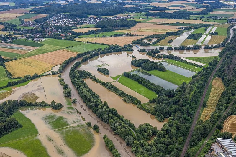 Aerial photo, Ruhr flood, Fröndenberg, Fröndenberg/Ruhr, Ruhr area, North Rhine-Westphalia, Germany, DE, Europe, birds-eyes view, aerial photography, aerial photography, overview, overview, bird's eye view