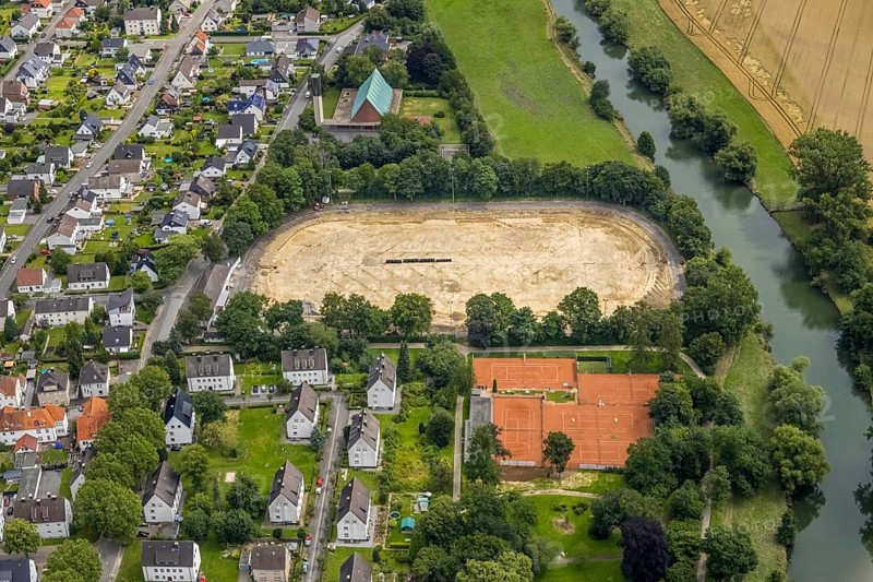 Aerial view, a week ago there was still land under water at this point - the Ruhr was flooding, course of the Ruhr, Fröndenberg, Fröndenberg/Ruhr, Ruhr area, North Rhine-Westphalia, Germany, DE, Europe, birds-eyes view, aerial view, aerial photography, aerial photography, overview, bird's eye view