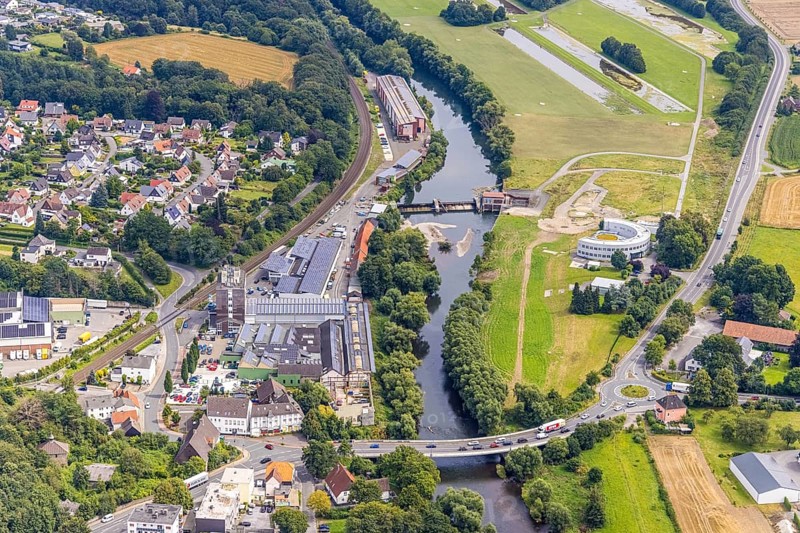 Aerial view, Wasserwerke Westfalen GmbH and Langschede run-of-river power station on the Ruhr river, Ardeyer Straße industrial estate, Fröndenberg town boundary Halingen, Menden, Ruhr area, North Rhine-Westphalia, Germany, DE, Europe, aerial view, aerial photography, aerial photography, overview, bird's-eye view, hydroelectric power station, birds-eyes view, overview