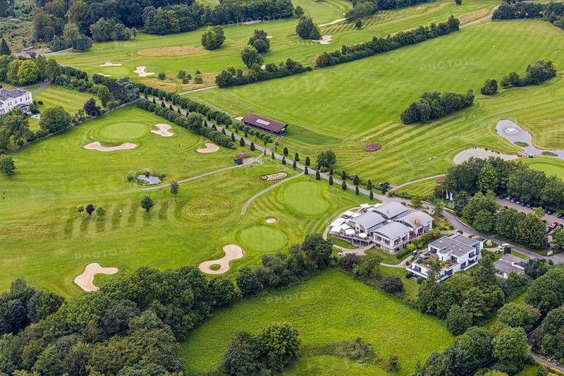Aerial view, Golf Hotel and Golf Club Gut Neuenhof in Fröndenberg/Ruhr, Ruhr area, North Rhine-Westphalia, Germany, DE, Europe, Fröndenberg/Ruhr, golf, golf course, golf club, golf meadow, aerial view, aerial photography, aerial photography, sports, overview, bird's-eye view, overview