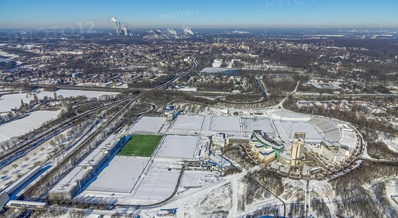 Aerial view, training ground and park stadium in the snow at the Veltins-Arena, Hotel Courtyard by Marriott Gelsenkirchen, construction site at the hotel, Parkallee, Stadionring, Erle, Gelsenkirchen, Ruhr area, North Rhine-Westphalia, Germany, Berger Feld, DE, Europe, FC Schalke 04, distant view, football pitch, football stadium, football club, gastronomy, hotel, hotel facilities, hotel business, aerial view, aerial photography, aerial photography, snow, sports, sports facilities, sports field, sports facility, training grounds, overview, accommodation, bird's eye view, winter, birds-eyes view, overview