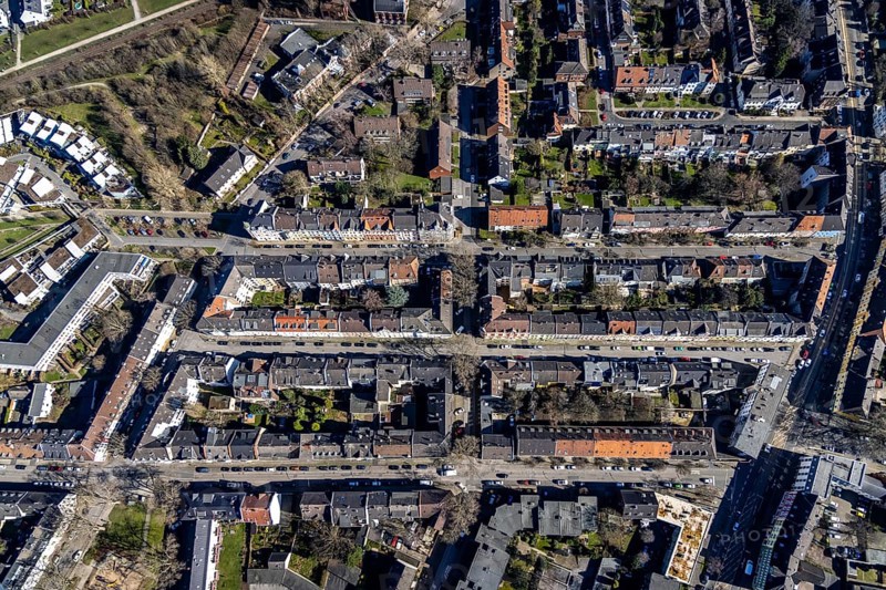 Aerial view, colliery housing estate Karolinenstraße, Feldmark, Gelsenkirchen, Ruhr area, North Rhine-Westphalia, Germany, DE, Europe, property tax, real estate, aerial view, aerial photography, aerial photography, overview, bird's-eye view, housing estate, housing and living, residential area, residential buildings, housing quality, residential neighbourhood, housing estate, birds-eyes view, overview
