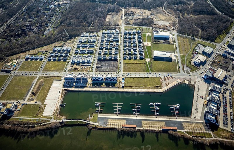 Aerial view, construction site, new construction area harbour quarter Graf Bismarck, marina Stölting Marina, Bismarck, Gelsenkirchen, Ruhr area, North Rhine-Westphalia, Germany, construction work, building, construction area, building site, building plots, construction project, construction site, DE, Europe, property tax, Real estate, Johannes-Rau-Allee, aerial view, aerial photography, aerial photography, new construction, Graf Bismarck urban quarter, overview, bird's-eye view, residential complex, living and living, residential area, residential buildings, residential quality, residential quarter, housing estate, birds-eyes view, overview