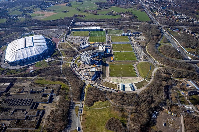 Aerial view, Schalke Veltins-Arena, Courtyard by Marriott Gelsenkirchen, hotel complex at Berger Feld, training grounds, Erle, Gelsenkirchen, Ruhr area, North Rhine-Westphalia, Germany, arena, Bundesliga stadium, DE, Europe, football pitch, football stadium, football club, gastronomy, hotel, hotel facilities, hotel business, aerial view, aerial photography, aerial photography, sports, sports facilities, sports field, sports facility, stadium, overview, bird's eye view, birds-eyes view, overview