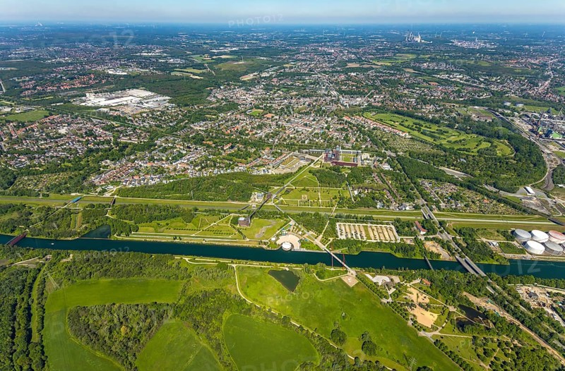 Aerial view, industrial park Nordstern, Nordsternpark, Heßler, Gelsenkirchen, Ruhr area, North Rhine-Westphalia, Germany, DE, Europe, birds-eyes view, aerial photography, aerial photography, overview, bird's eye view, commercial sites, commercial areas