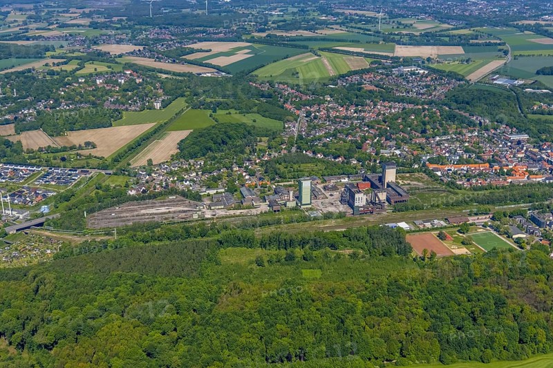 Aerial view, New Westerholt Colliery, Hassel, Gelsenkirchen, Ruhr area, North Rhine-Westphalia, Germany, DE, Europe, birds-eyes view, aerial photography, aerial photography, overview, overview, bird's eye view
