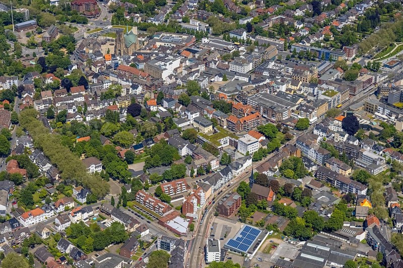 Aerial view, main centre Buer, retail centre, Buer, Gelsenkirchen, Ruhr area, North Rhine-Westphalia, Germany, DE, Europe, birds-eyes view, aerial photography, aerial photography, overview, overview, bird's eye view, retail centres of the city of Gelsenkirchen, shopping street, district