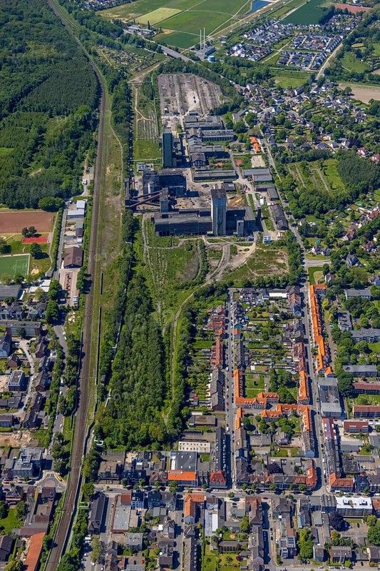Aerial view, New Westerholt Colliery, Hassel, Gelsenkirchen, Ruhr area, North Rhine-Westphalia, Germany, DE, Europe, birds-eyes view, aerial photography, aerial photography, overview, overview, bird's eye view