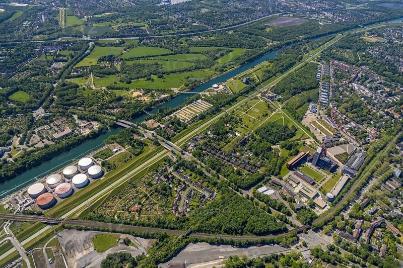 Aerial view, industrial park Nordstern, Nordsternpark, Heßler, Gelsenkirchen, Ruhr area, North Rhine-Westphalia, Germany, DE, Europe, birds-eyes view, aerial photography, aerial photography, overview, bird's eye view, commercial sites, commercial areas