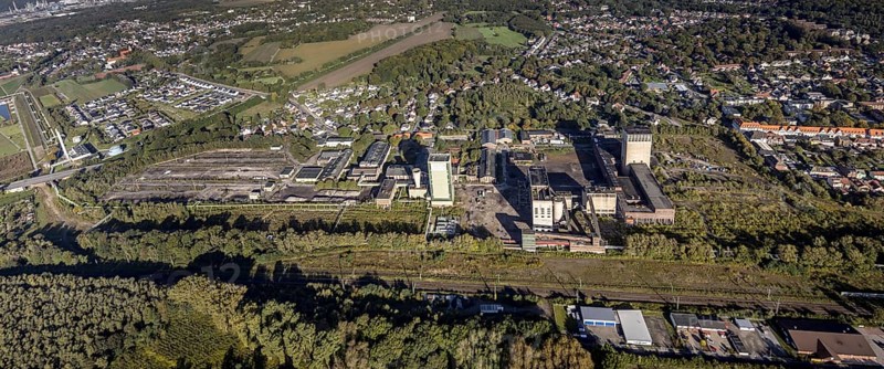 Aerial view, former DSK Lippe mine on Egonstraße on the city limits of Gelsenkirchen in the Westerholt district of Herten, Ruhr area, North Rhine-Westphalia, Germany, demolition, demolition work, mine, DE, Europe, Gelsenkirchen, Herten, aerial view, aerial photography, aerial photography, coal mine, overview, bird's-eye view, former Westerholt colliery, overview