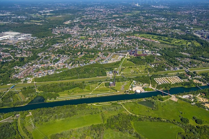 Aerial view, industrial park Nordstern, Nordsternpark, Heßler, Gelsenkirchen, Ruhr area, North Rhine-Westphalia, Germany, DE, Europe, birds-eyes view, aerial photography, aerial photography, overview, bird's eye view, commercial sites, commercial areas