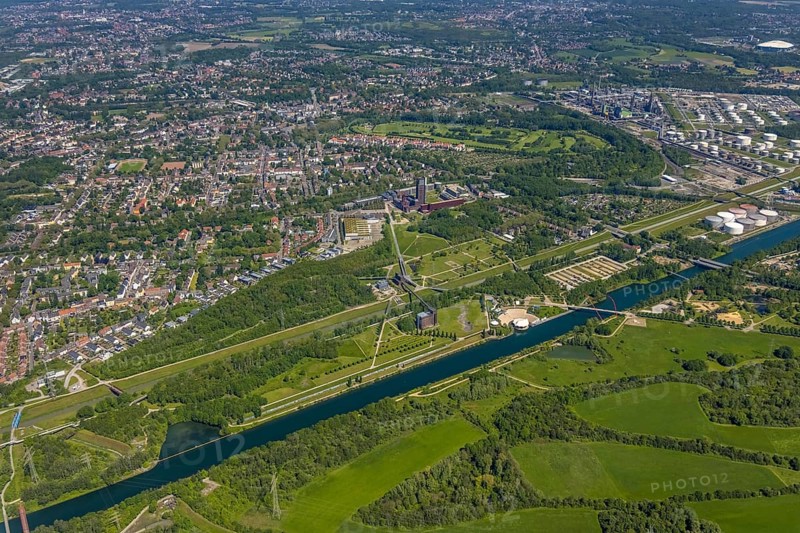 Aerial view, industrial park Nordstern, Nordsternpark, Heßler, Gelsenkirchen, Ruhr area, North Rhine-Westphalia, Germany, DE, Europe, birds-eyes view, aerial photography, aerial photography, overview, bird's eye view, commercial sites, commercial areas
