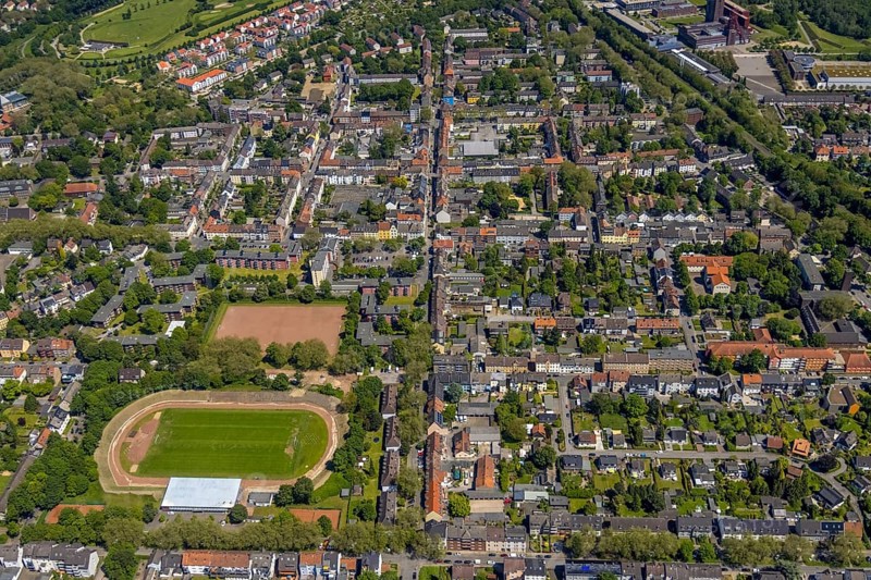 Aerial view, secondary centre Horst, Markenstraße, retail centre, Horst, Gelsenkirchen, Ruhr area, North Rhine-Westphalia, Germany, Essen, DE, Europe, birds-eyes view, aerial photography, aerial photography, overview, overview, bird's eye view, retail centres of the city of Gelsenkirchen, shopping street, district