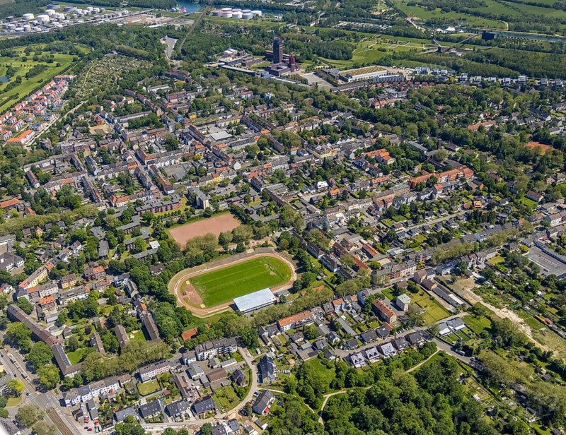 Aerial view, secondary centre Horst, Markenstraße, retail centre, Horst, Gelsenkirchen, Ruhr area, North Rhine-Westphalia, Germany, Essen, DE, Europe, birds-eyes view, aerial photography, aerial photography, overview, overview, bird's eye view, retail centres of the city of Gelsenkirchen, shopping street, district
