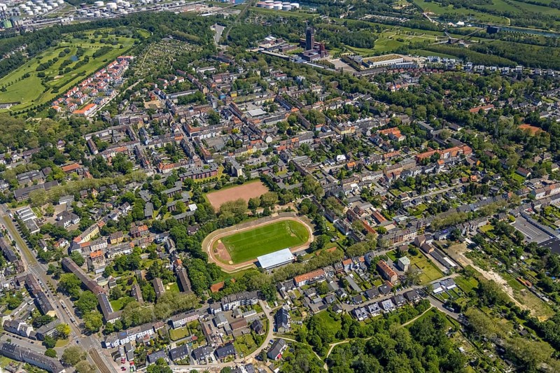 Aerial view, secondary centre Horst, Markenstraße, retail centre, Horst, Gelsenkirchen, Ruhr area, North Rhine-Westphalia, Germany, Essen, DE, Europe, birds-eyes view, aerial photography, aerial photography, overview, overview, bird's eye view, retail centres of the city of Gelsenkirchen, shopping street, district
