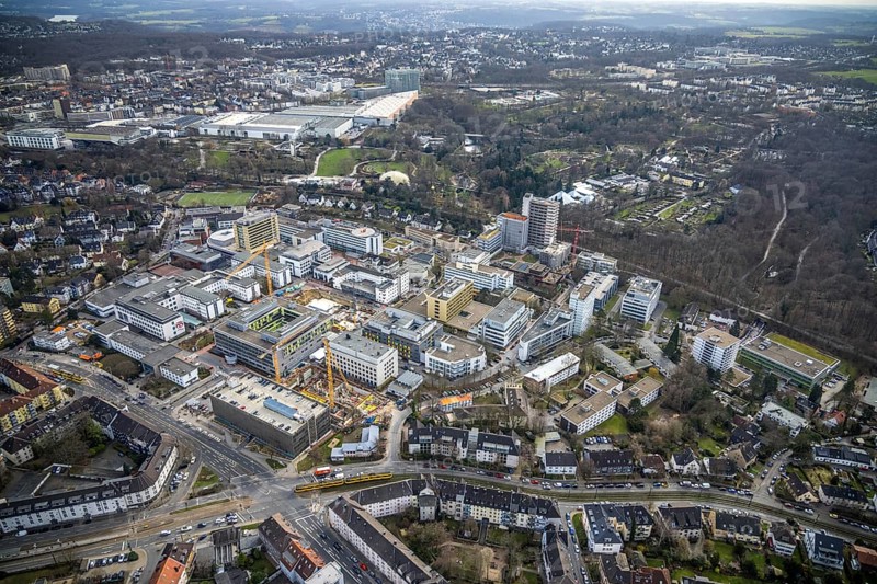 Aerial view, University Hospital Essen, construction site at the building Institute Group 1 (IG1), Mensa Campus Klinikum, Essen-Holsterhausen, Essen, Ruhr area, North Rhine-Westphalia, Germany, construction work, construction area, construction site, building plots, construction measure, construction project, construction site, DE, Europe, LLZ, Teaching and Learning Centre of the Medical Faculty of the University of Duisburg-Essen, aerial view, aerial photography, aerial photography, new building, overview, university hospital, bird's eye view, birds-eyes view, overview