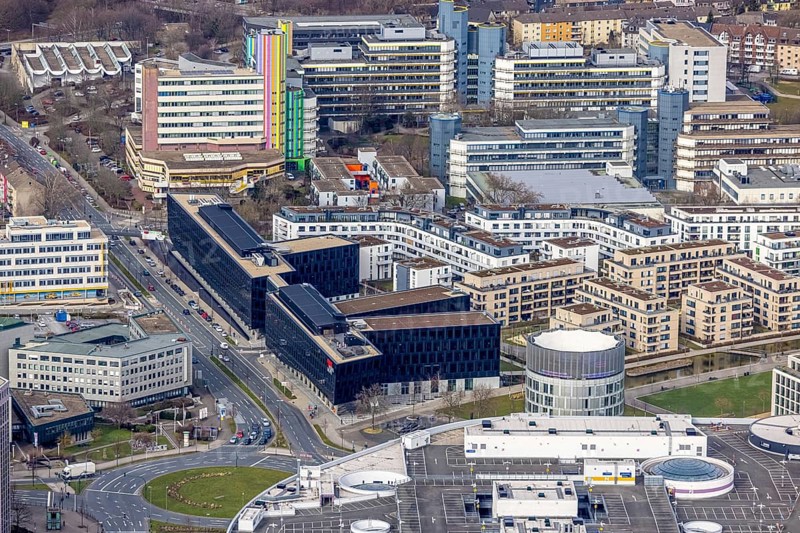 Aerial view, Funke Mediengruppe headquarters, Jakob-Funke-Platz 1, Green Centre Essen, Westviertel, Essen, Ruhr area, North Rhine-Westphalia, Germany, DE, development, Europe, Funke Mediengruppe, aerial view, aerial photography, aerial photography, media house, overview, bird's-eye view, newspaper publisher, birds-eyes view, overview