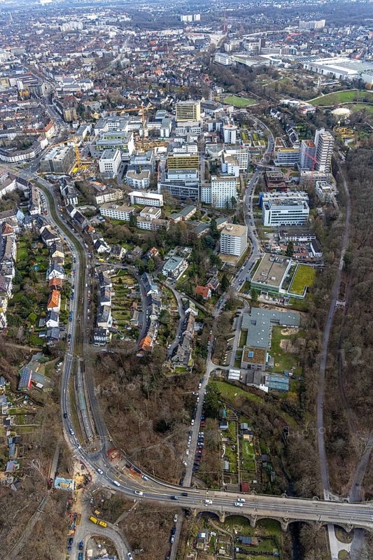 Aerial view, University Hospital Essen, construction site at the building Institute Group 1 (IG1), Mensa Campus Klinikum, Essen-Holsterhausen, Essen, Ruhr area, North Rhine-Westphalia, Germany, construction work, construction area, construction site, building plots, construction measure, construction project, construction site, DE, Europe, LLZ, Teaching and Learning Centre of the Medical Faculty of the University of Duisburg-Essen, aerial view, aerial photography, aerial photography, new building, overview, university hospital, bird's eye view, birds-eyes view, overview