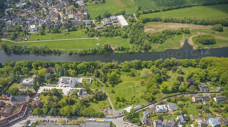 Aerial view, Villa Scheidt am Leinpfad, river Ruhr, Kettwig, Essen, Ruhr area, North Rhine-Westphalia, Germany, DE, Europe, aerial view, aerial photography, aerial photography, park, cloth factory, overview, villa, bird's eye view, birds-eyes view, overview