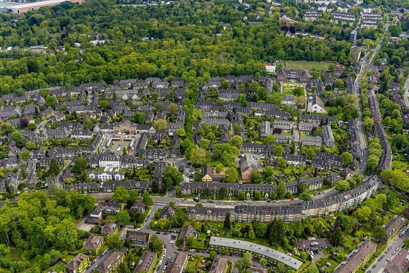 Aerial view, garden city Margarethenhöhe, Essen, Ruhr area, North Rhine-Westphalia, Germany, DE, Europe, property tax, real estate, aerial view, aerial photography, aerial photography, Margarethe Krupp Foundation, overview, bird's-eye view, residential estate, living and living, residential area, residential buildings, residential quality, residential neighbourhood, housing estate, birds-eyes view, overview