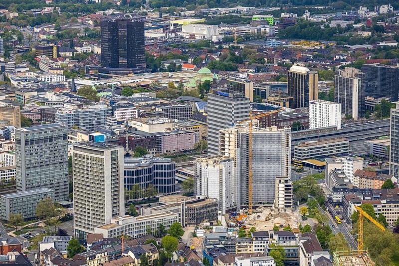 Aerial view, demolition of the Ypsilon-Haus of the RWE headquarters Essen in Huyssenallee, planned new building for office campus, Südviertel, Essen, Ruhr area, North Rhine-Westphalia, Germany, demolition work, construction work, construction area, construction site, construction project, construction site, office complex, DE, energy company, Europe, aerial view, aerial photography, aerial photography, overview, bird's-eye view, birds-eyes view, overview