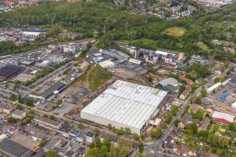 Aerial view, new building and construction site at the corner of Burggrafenstraße and Elisenstraße, Ostviertel, Essen, Ruhr area, North Rhine-Westphalia, Germany, construction work, construction area, building site, building plots, construction project, construction site, DE, Europe, aerial view, aerial photography, aerial photography, new building, overview, bird's-eye view, former coal mine, overview