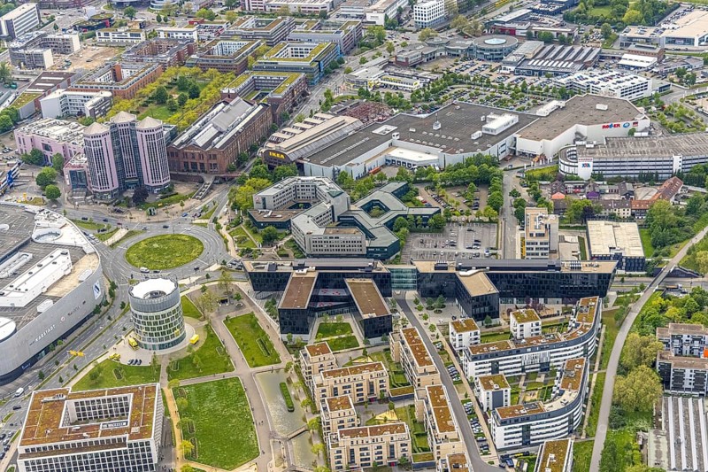 Aerial view, Funke Mediengruppe headquarters, Jakob-Funke-Platz 1, Green Centre Essen, Westviertel, Essen, Ruhr area, North Rhine-Westphalia, Germany, DE, development, Europe, Funke Mediengruppe, aerial view, aerial photography, aerial photography, media house, overview, bird's-eye view, newspaper publisher, birds-eyes view, overview